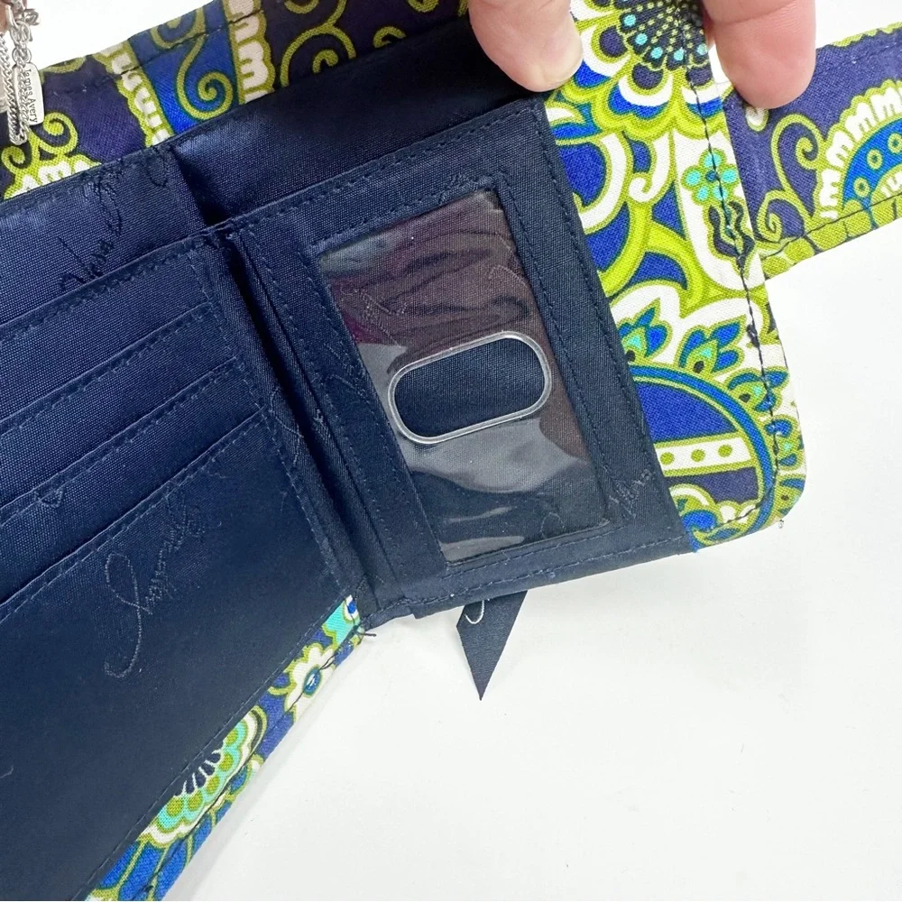 VERA BRADLEY SNAPPY‎ BI-FOLD WALLET PAISLEY RHYTHM & BLUES